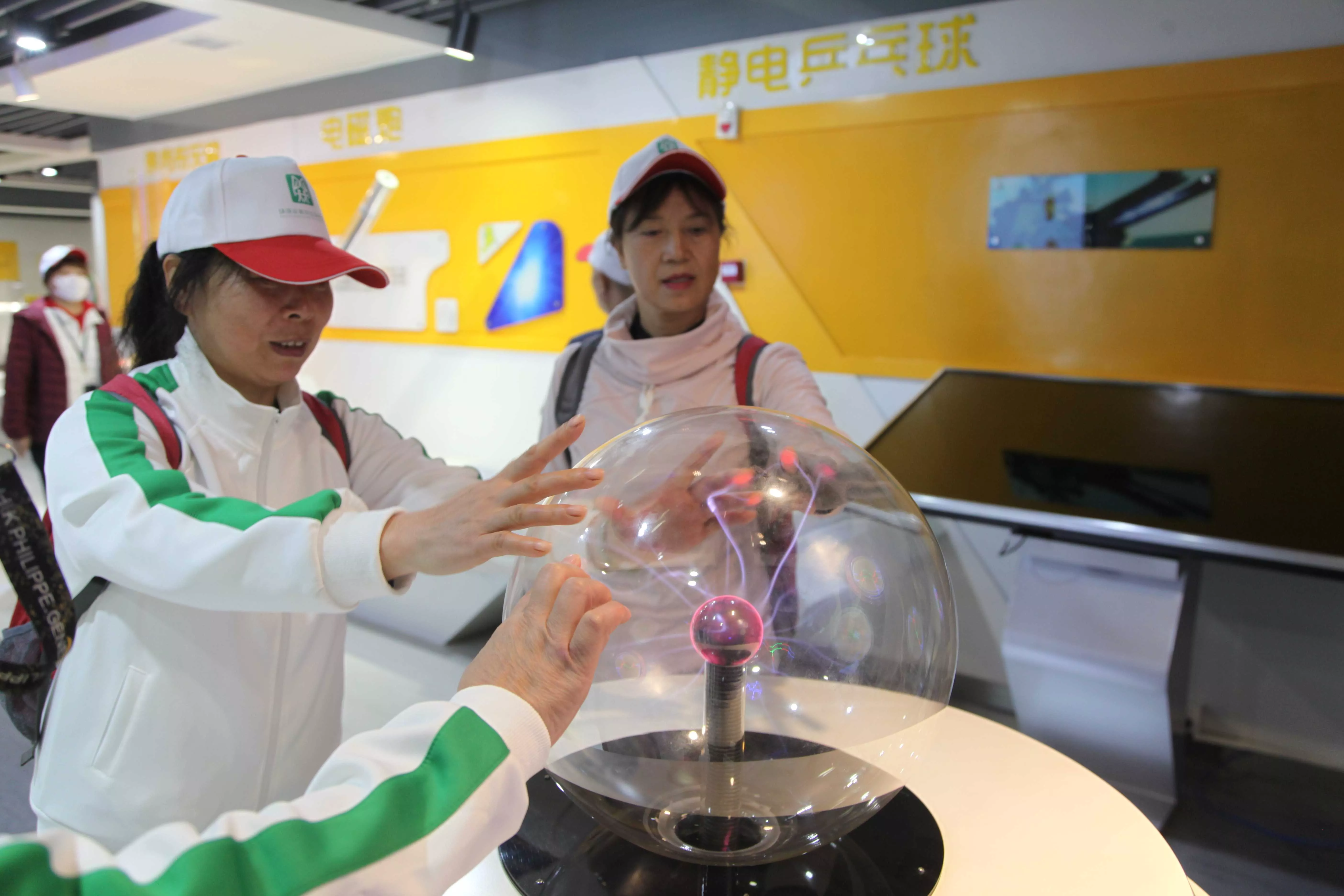 走进湖北省电力博物馆 了解一度电的能量